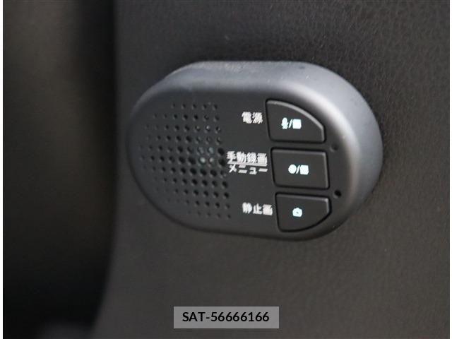 Nissan LEAF 2022-03 8036318-17