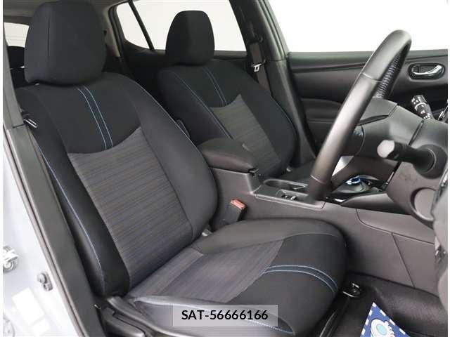 Nissan LEAF 2022-03 8036318-26
