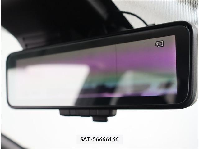 Nissan LEAF 2022-03 8036318-5