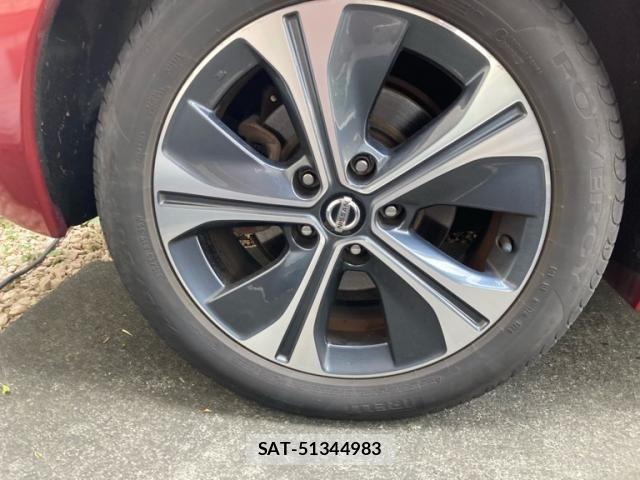 Nissan LEAF 2019-12 8036340-4