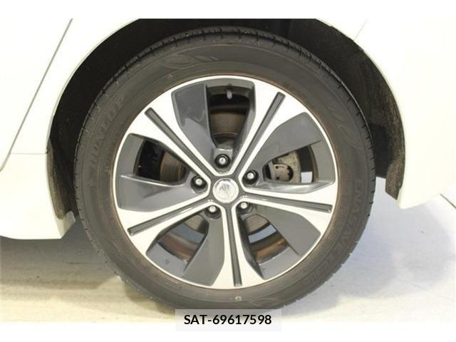 Nissan LEAF 2018-10 8036336-23