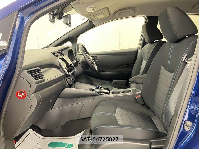 Nissan LEAF 2022-03 8036325-23