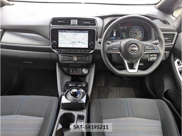 Nissan LEAF 2022-06 8036316-4