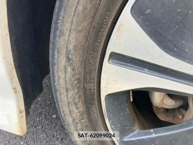 Nissan LEAF 2017-10 8074276-9