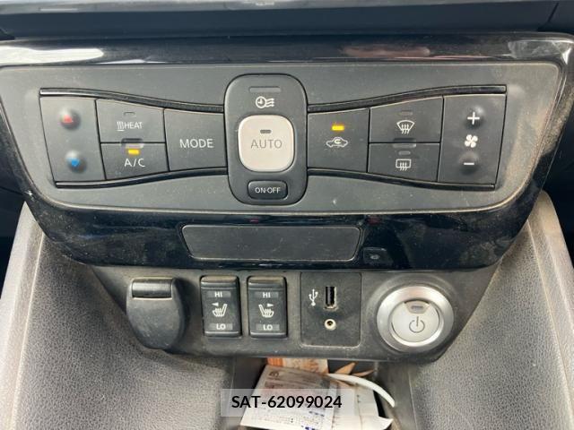 Nissan LEAF 2017-10 8074276-17