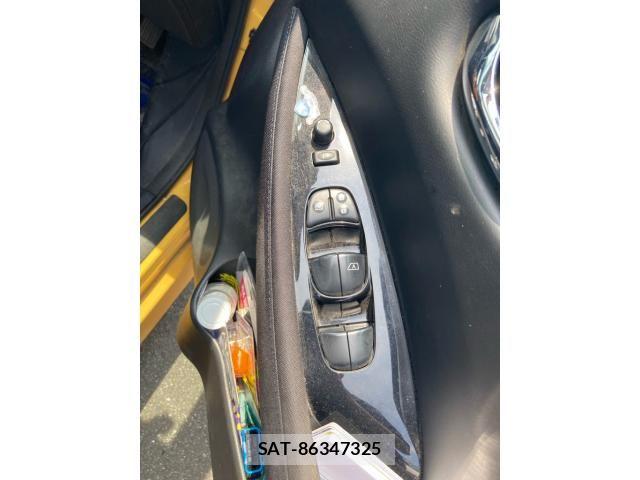 Nissan LEAF 2019-11 8074277-9
