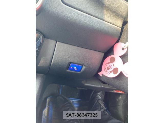 Nissan LEAF 2019-11 8074277-18