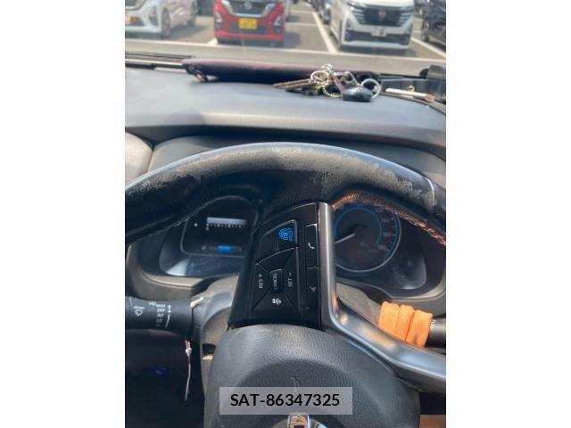 Nissan LEAF 2019-11 8074277-25