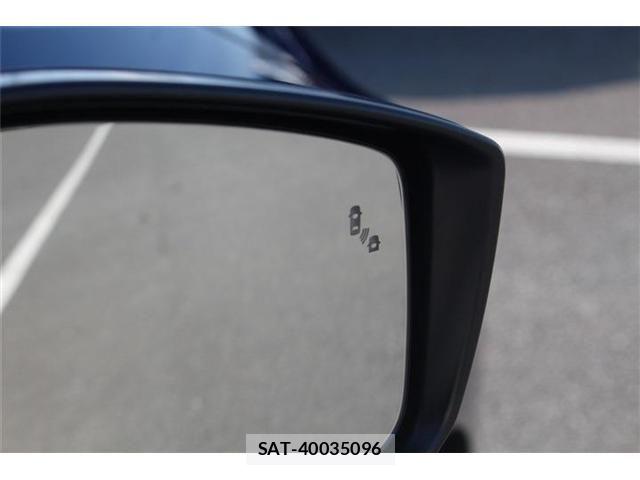 Nissan LEAF 2021-11 8100038-24