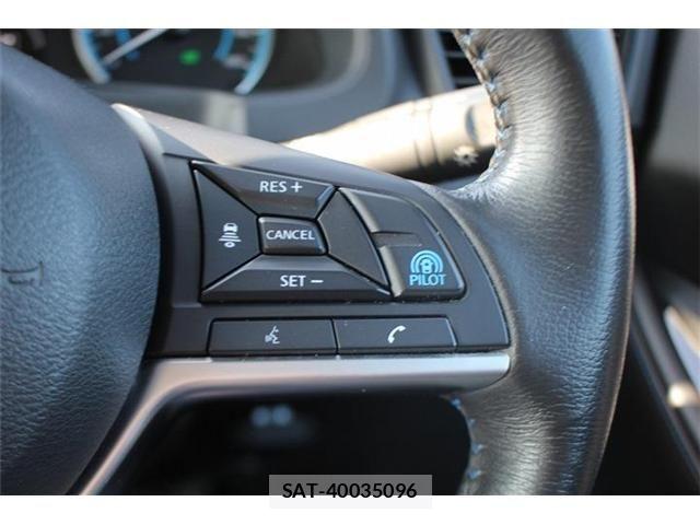 Nissan LEAF 2021-11 8100038-4