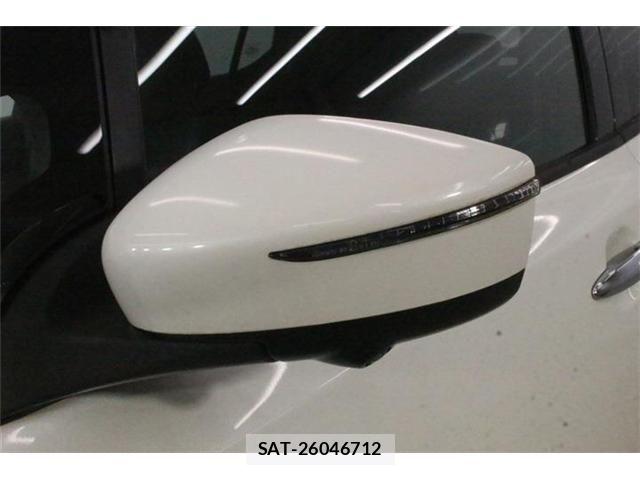 Nissan LEAF 2019-05 8100044-16
