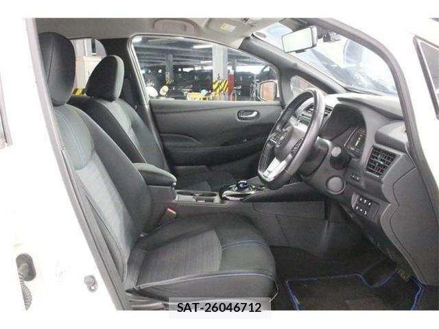 Nissan LEAF 2019-05 8100044-28