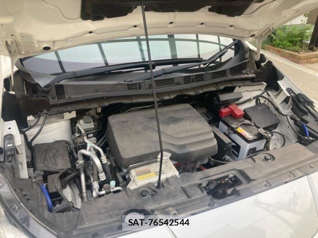 Nissan LEAF 2018-01 8100052-20