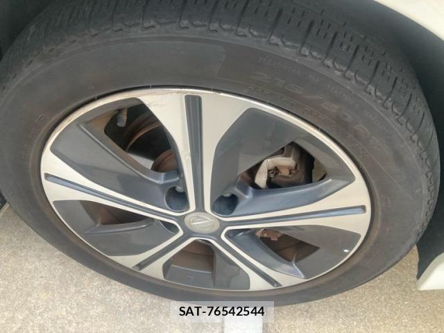 Nissan LEAF 2018-01 8100052-6
