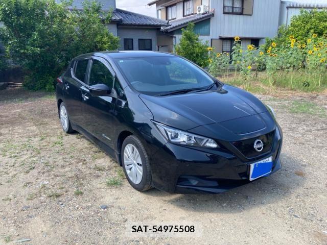 Nissan LEAF 2021-10 8100043-0