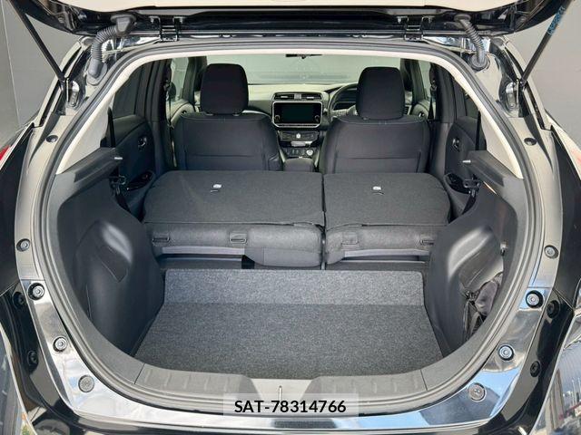 Nissan LEAF 2024-11 8100033-24