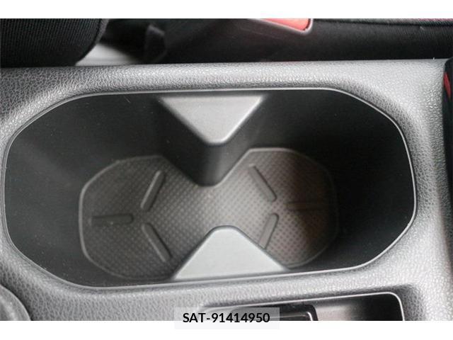 Nissan LEAF 2019-01 8100040-23