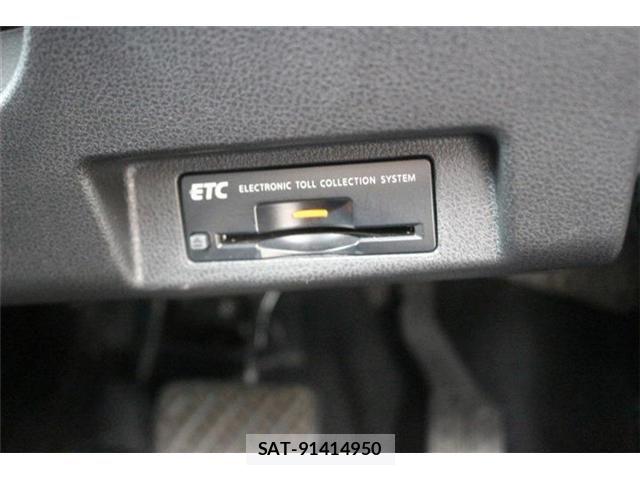 Nissan LEAF 2019-01 8100040-5