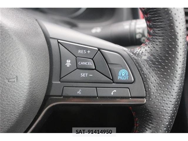 Nissan LEAF 2019-01 8100040-6
