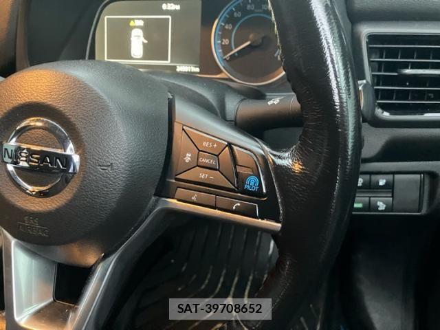 Nissan LEAF 2019-02 8100051-16