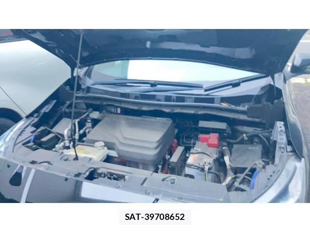Nissan LEAF 2019-02 8100051-25