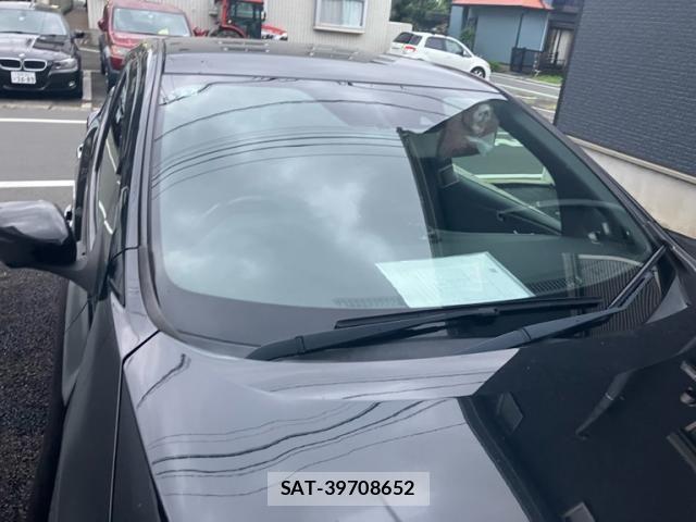 Nissan LEAF 2019-02 8100051-2