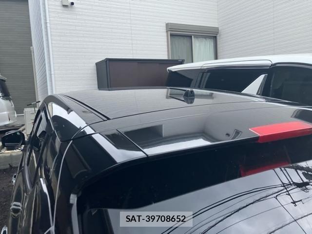 Nissan LEAF 2019-02 8100051-5