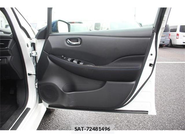 Nissan LEAF 2021-03 8100039-27