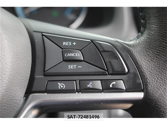 Nissan LEAF 2021-03 8100039-3