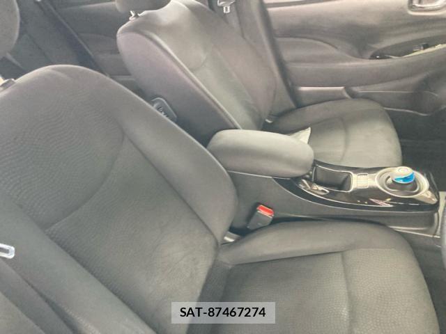 Nissan LEAF 2016-02 8100054-13
