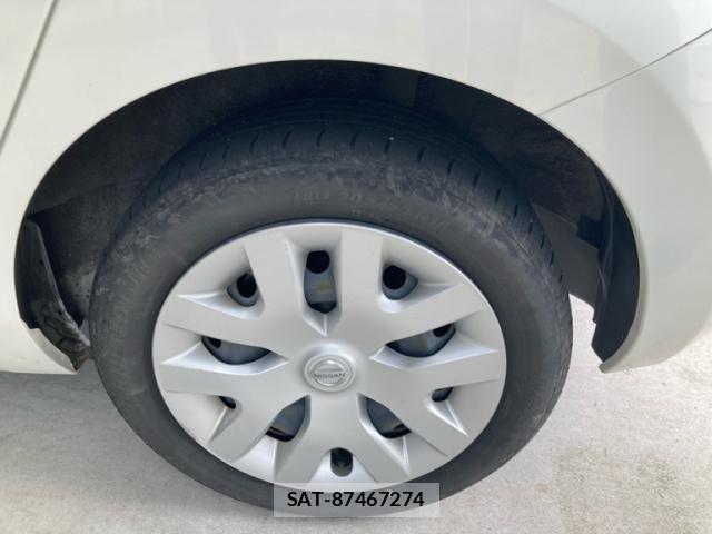 Nissan LEAF 2016-02 8100054-4