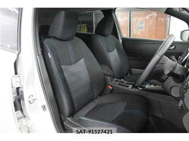 Nissan LEAF 2022-12 8100035-26