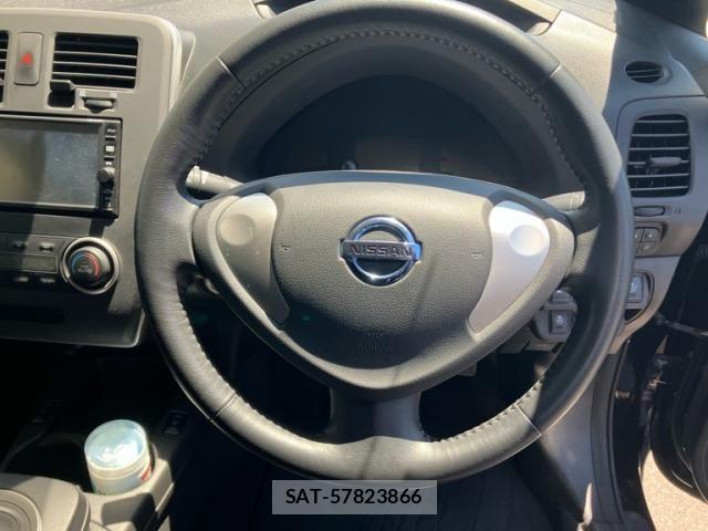 Nissan LEAF 2017-03 8100053-15