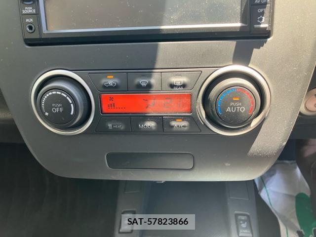 Nissan LEAF 2017-03 8100053-18