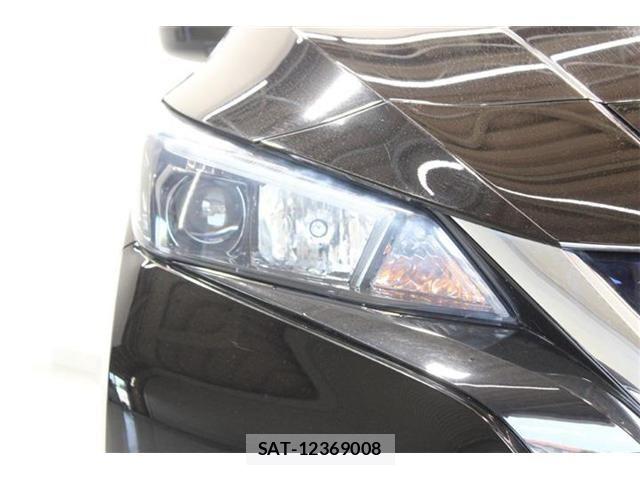Nissan LEAF 2017-12 8130947-17