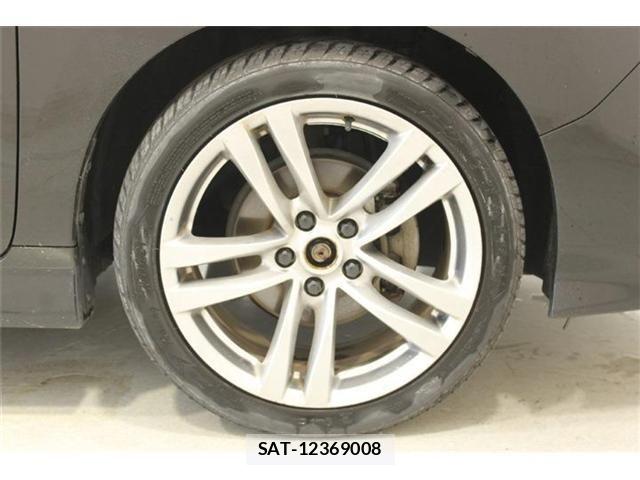 Nissan LEAF 2017-12 8130947-22