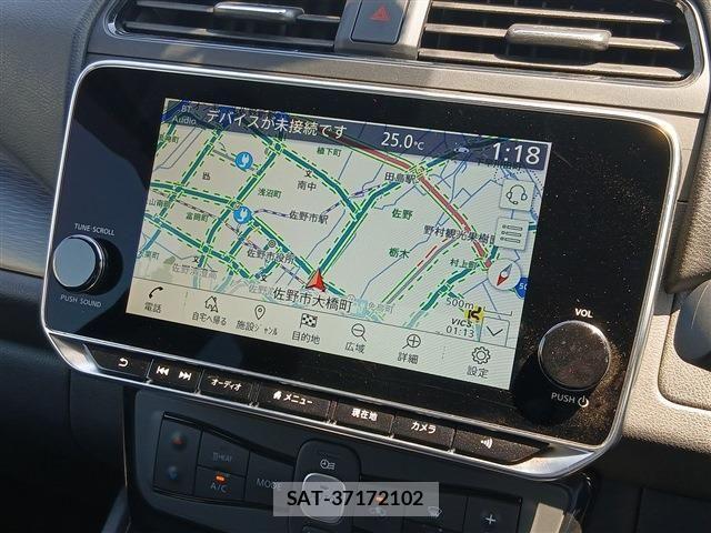 Nissan LEAF 2022-06 8130941-1