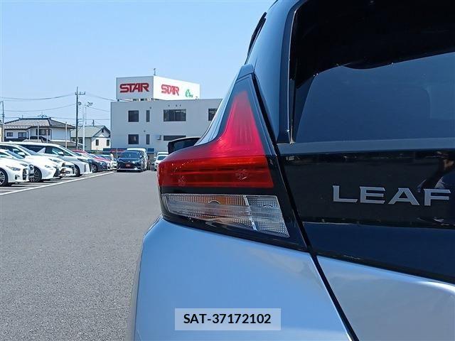 Nissan LEAF 2022-06 8130941-26