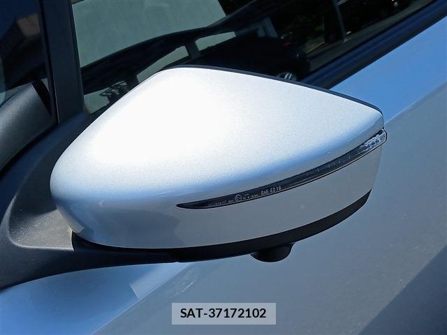 Nissan LEAF 2022-06 8130941-28