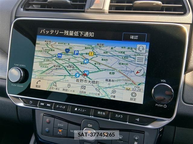 Nissan LEAF 2020-02 8130949-1