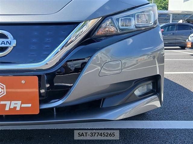 Nissan LEAF 2020-02 8130949-24