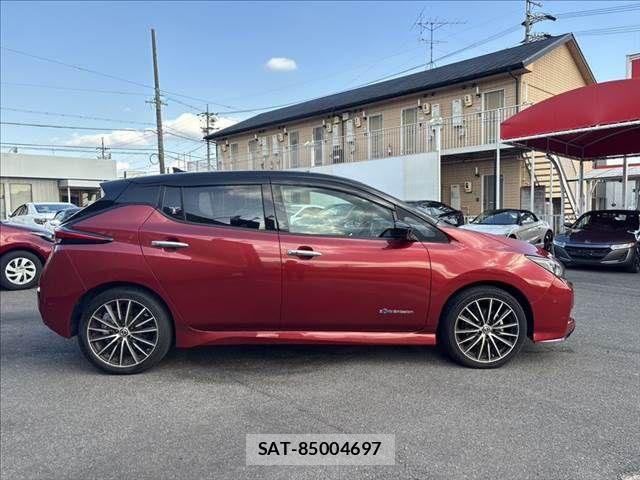 Nissan LEAF 2019-12 8130942-17