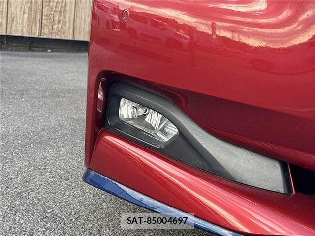 Nissan LEAF 2019-12 8130942-25