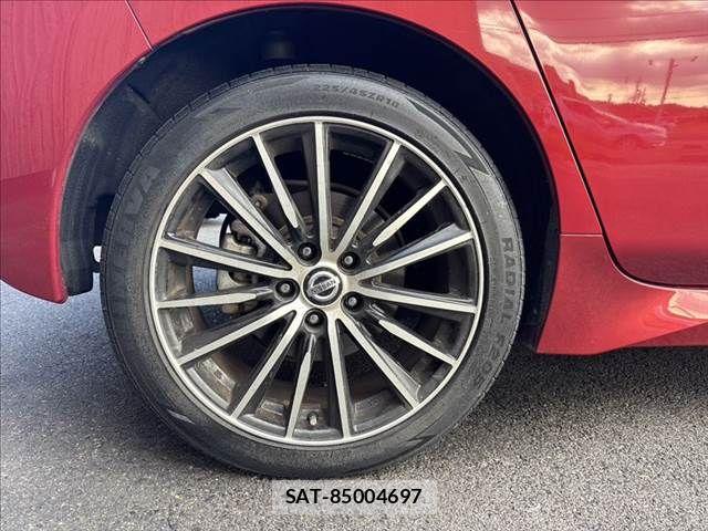 Nissan LEAF 2019-12 8130942-28
