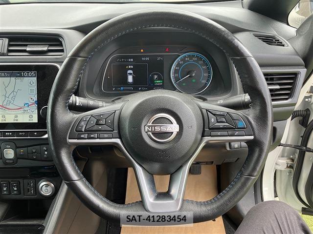 Nissan LEAF 2021-09 8130936-28