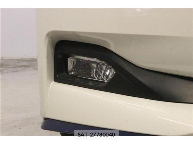Nissan LEAF 2022-01 8146039-12