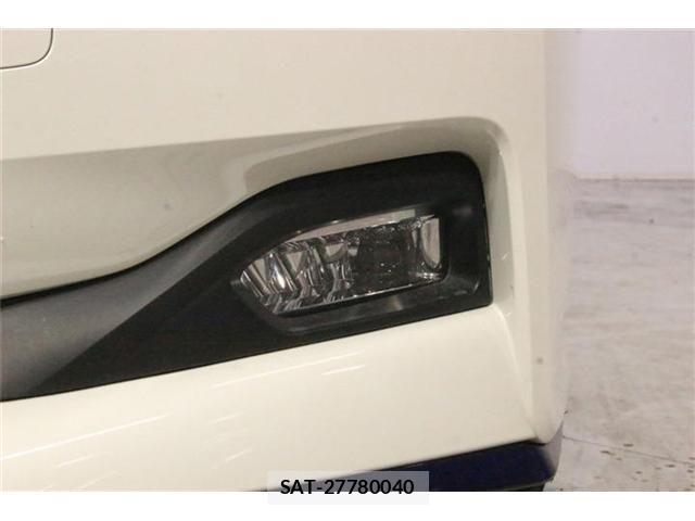 Nissan LEAF 2022-01 8146039-15