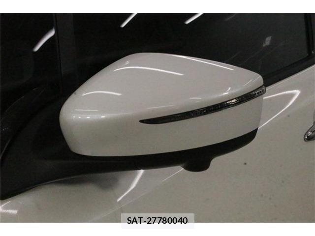 Nissan LEAF 2022-01 8146039-16