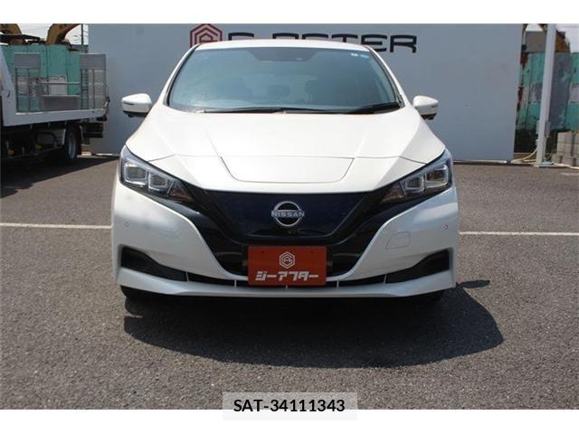 Nissan LEAF 2022-03 8146040-10