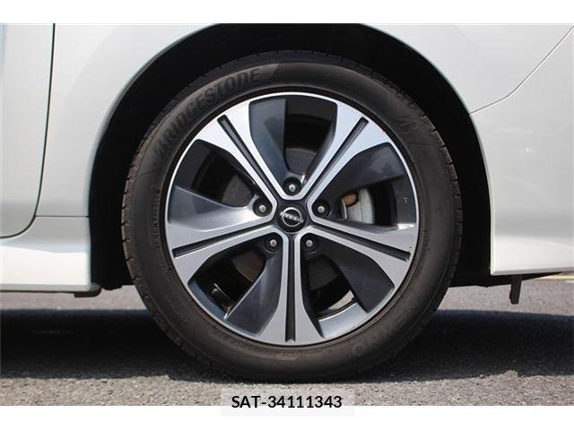 Nissan LEAF 2022-03 8146040-17